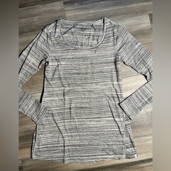 NWOT Toad & Co Womens Top- XS - Picture 4 of 9